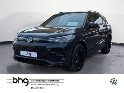 Grau Gebraucht 2024 VW Tiguan R-line SUV | 43.280 € (Guter Preis)
