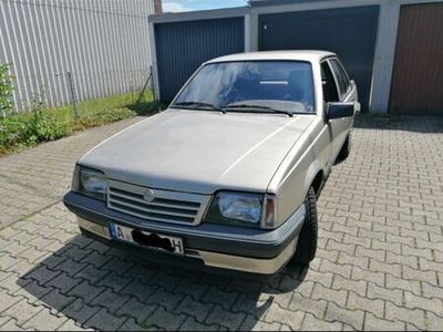 gebraucht Opel Ascona C mit neu Tüv