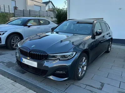 Gebraucht BMW 330e M Sport 292 PS (214 kW) 2021 Grau Kombi