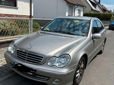 Mercedes C220