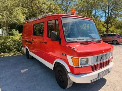 Gebraucht Mercedes T1 95 PS (69 kW) 1987 Rot Van
