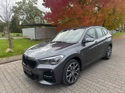 Usado BMW X1 M Sport 231 CV (169 kW) 2021 Gris SUV