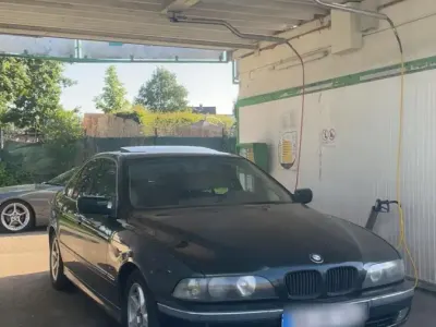 Gebraucht BMW 523 170 PS (125 kW) 1999 Grün Limousine