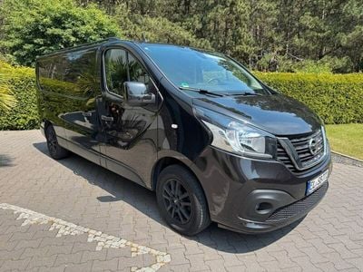 Nissan NV300