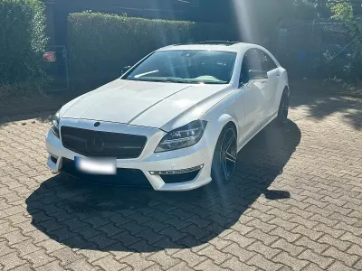 Gebraucht Mercedes CLS63 AMG AMG 557 PS (409 kW) 2012 Weiß Coupé