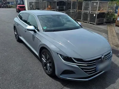 Gebraucht VW Arteon Elegance 156 PS (114 kW) 2022 Grau Kombi
