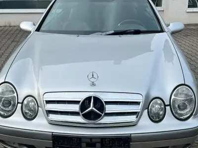 Gebraucht Mercedes CLK200 136 PS (100 kW) 1999 Silber Cabrio