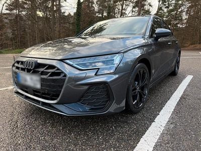 Gebraucht Audi A3 Ambiente 150 PS (110 kW) 2024 Grau Kombi