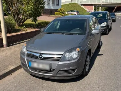 Occasion Opel Astra 105 ch (77 kW) 2004 Gris Berline