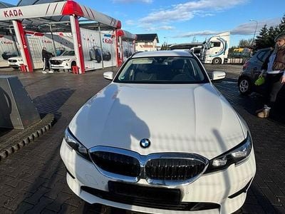 Gebraucht BMW 320 190 PS (139 kW) 2020 Weiß Kombi