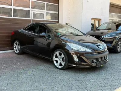 Gebraucht Peugeot 308 CC Platinum 156 PS (114 kW) 2010 Braun Cabrio