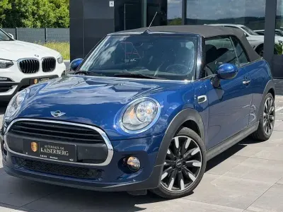 Gebraucht Mini One Cabriolet 102 PS (75 kW) 2018 Blau Cabrio