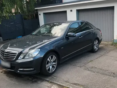Gebraucht Mercedes E350 231 PS (169 kW) 2010 Grau Limousine