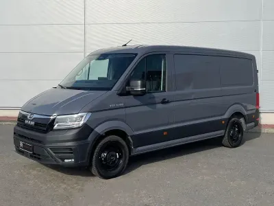 Neu MAN TGE 177 PS (130 kW) 2026 Grau Van