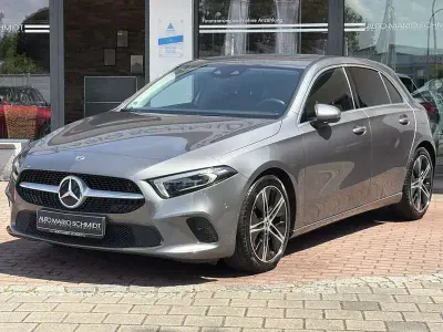 Gebraucht Mercedes A220 Progressive 190 PS (139 kW) 2019 Grau mountaingrau  met. (metallic) Limousine
