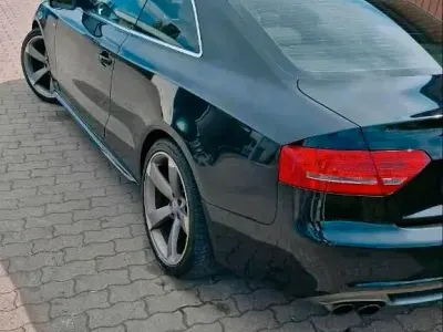 Używany Audi A5 S-Line 211 KM (155 kW) 2012 Czarny Coupe