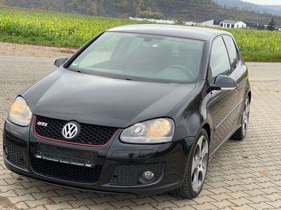 VW Golf V