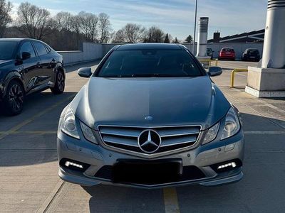 Gebraucht Mercedes E350 231 PS (169 kW) 2009 Grau Coupé