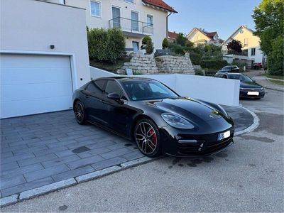 Porsche Panamera GTS