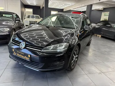 Gebraucht VW Golf VII Comfortline 122 PS (89 kW) 2013 Schwarz Kombi