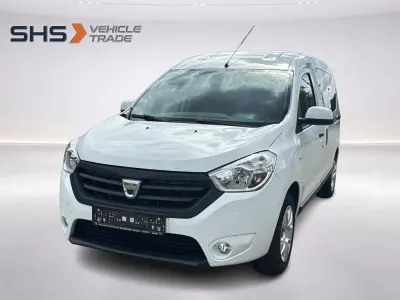 Gebraucht Dacia Dokker Comfort 102 PS (75 kW) 2018 Gletscherweiss Van / Kleinbus