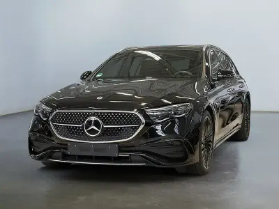 Gebraucht Mercedes E450 AMG 367 PS (269 kW) 2025 Schwarz Limousine