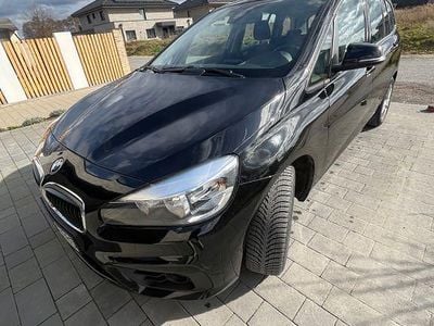 Gebraucht BMW 218 Gran Tourer Advantage 136 PS (100 kW) 2015 Schwarz Van / Kleinbus