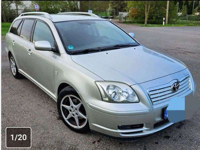 gebraucht Toyota Avensis Avensis1.8 VVT-i Combi Travel