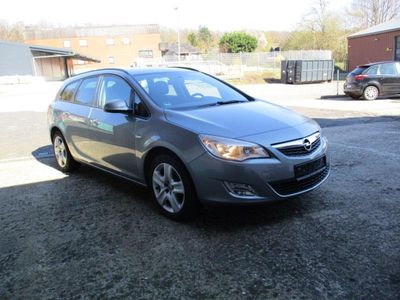 Gebraucht Opel Astra 115 PS (84 kW) 2011 Grau Kombi