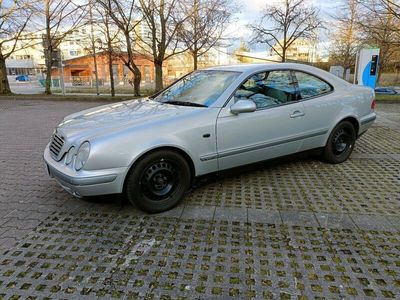 gebraucht Mercedes CLK200 W208