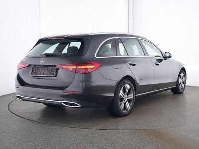 Gebraucht Mercedes C300e Avantgarde 313 PS (230 kW) 2024