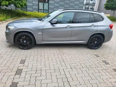 Gebraucht BMW X1 M Sport 177 PS (130 kW) 2012 Grau SUV