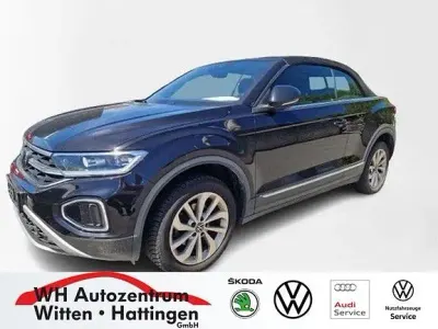 Gebraucht VW T-Roc Cabriolet Style 110 PS (80 kW) 2023 Deep black perleffekt Cabrio