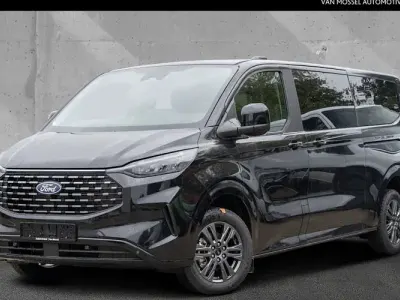 Gebraucht Ford Tourneo Custom Titanium 170 PS (125 kW) 2024 Schwarz Van