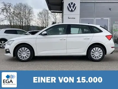 Używany Skoda Scala Cool Plus 116 KM (85 kW) 2020 Biały Hatchback