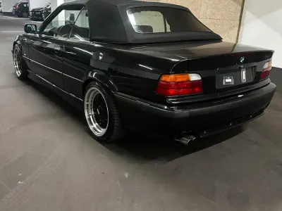 Gebraucht BMW 328 Cabriolet 193 PS (141 kW) 1997 Schwarz Cabrio