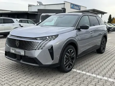 Neu Peugeot 5008 GTi 145 PS (106 kW) 2026 Silber SUV
