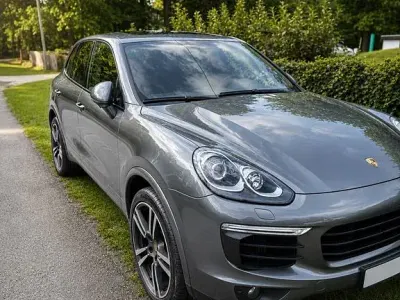 Gebraucht Porsche Cayenne 385 PS (283 kW) 2016 Grau SUV