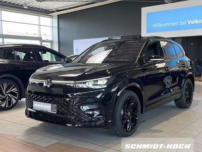 Grenadillschwarz (schwarz) Neu 2026 VW Tiguan R-line SUV | 66.915 €