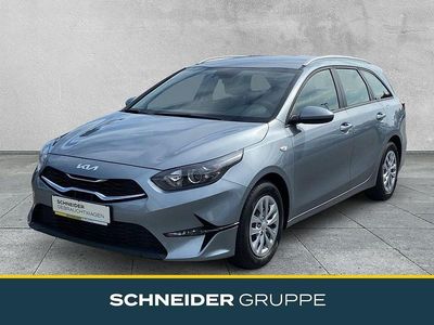 Gebraucht Kia Ceed 120 PS (88 kW) 2022 Grau Kleinwagen
