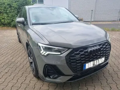 Gebraucht Audi Q3 S-Line 193 PS (141 kW) 2024 Chronosgrau metallic SUV