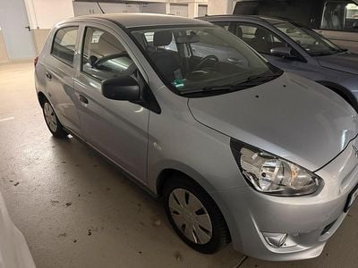 Gebraucht Mitsubishi Space Star 71 PS (52 kW) 2015 Grau Kleinwagen