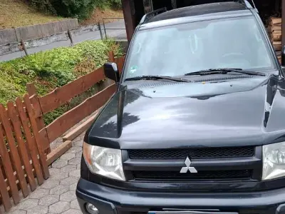 Gebraucht Mitsubishi Pajero 129 PS (94 kW) 2001 Schwarz SUV