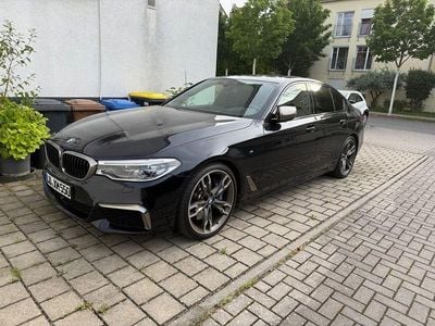 BMW M550