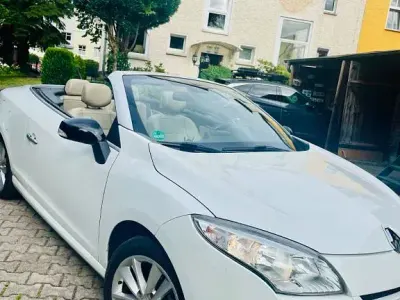 Gebraucht Renault Mégane Cabriolet Luxe 131 PS (96 kW) 2011 Weiß Cabrio