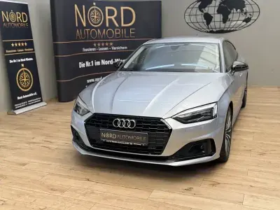Gebraucht Audi A5 Sportback Advanced 163 PS (119 kW) 2022 Florettsilber metalli (metallic) Kleinwagen