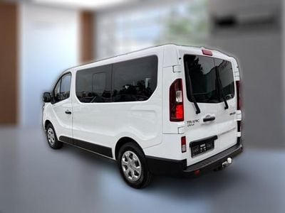 Gebraucht 2023 Renault Trafic Life Van / Kleinbus | 35.920 € (Teuer)