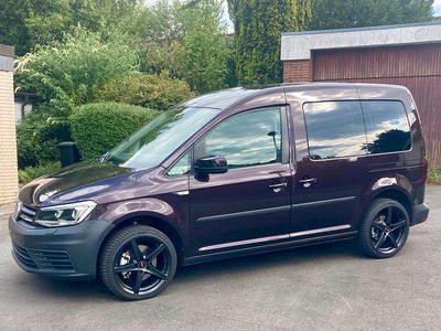 Usata VW Caddy 150 CV (110 kW) 2016 Viola Monovolume