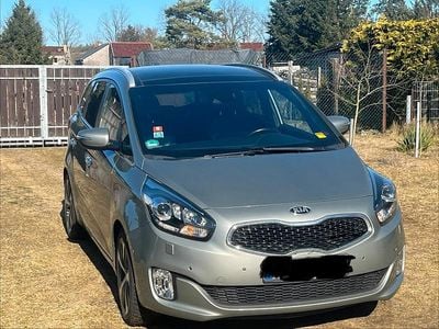Gebraucht Kia Carens 140 PS (102 kW) 2016 Van / Kleinbus