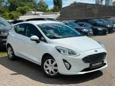 Gebraucht Ford Fiesta Titanium 101 PS (74 kW) 2017 Weiß Kleinwagen